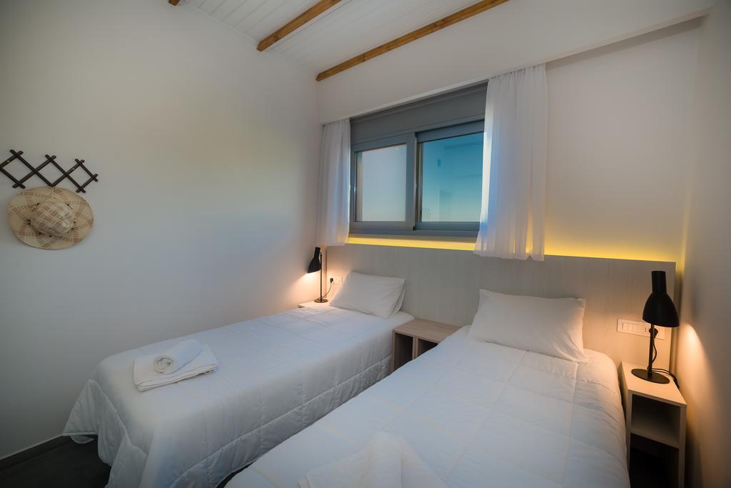 Sunrise Rent Rooms アモウディ エクステリア 写真